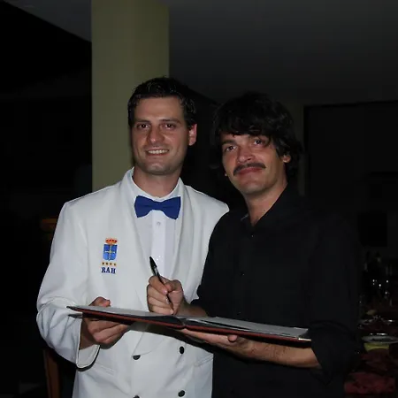 호텔 Real Asturias 아쿠아페사